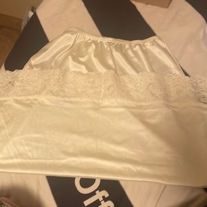 Half slip white nylon